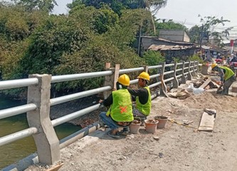 Dinas SDABMBK Percepat Rehabilitasi Jembatan CBL Penghubung Desa Kalijaya-Sukajaya