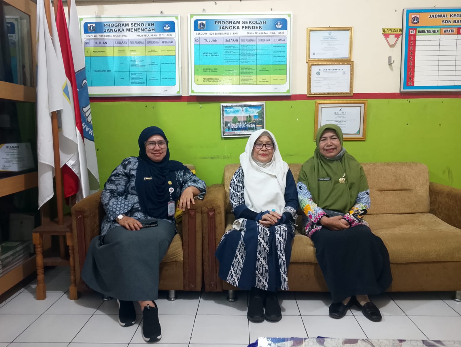 SDN Bambu Apus 01 Jakarta Dikunjungi Pengawas, Kepala Sekolah Mengaku Kaget