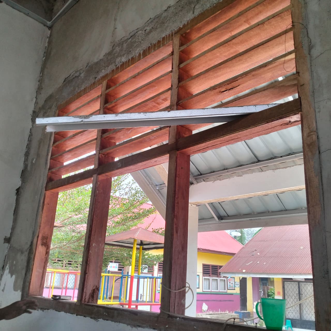 Telan Anggaran Revitalisasi 443 Juta, Teka Pertiwi Rantau Pandan Di Sinyalir Menggabaikan Standar Kwalitas
